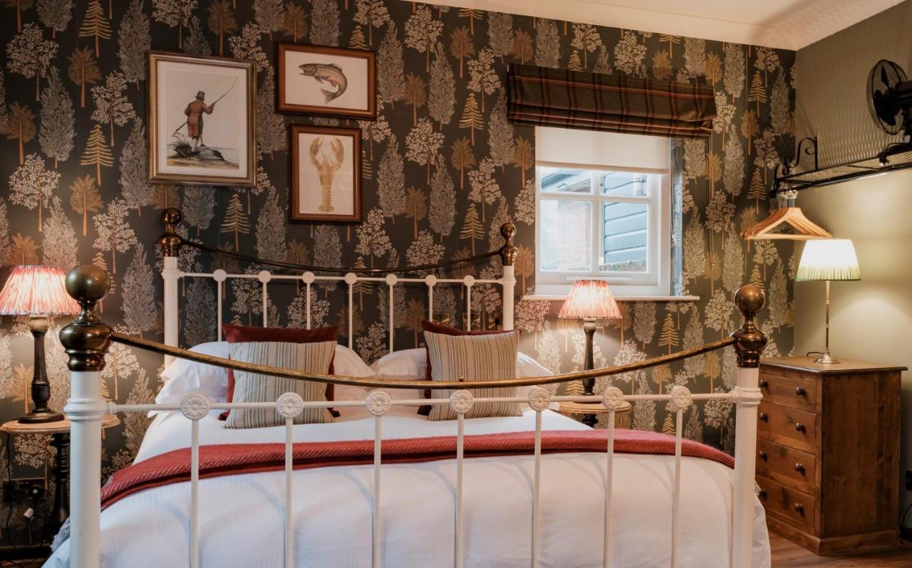 Fisherman'S Haunt Hotel Крайстчърч Екстериор снимка